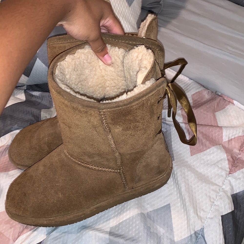 SIZE 9 BOOTSSS 💕🔥😍😍😍😍😍😍😍